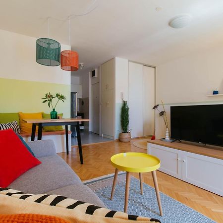 Charming Apartment In Сплит Екстериор снимка